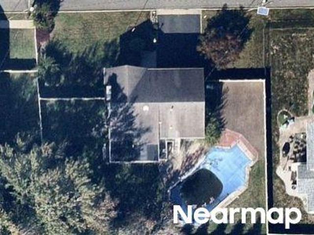 House for sale in Colonia, New Jersey