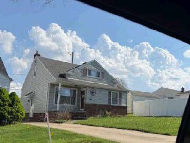 House for sale in Garfield Heights, Cuyahoga County