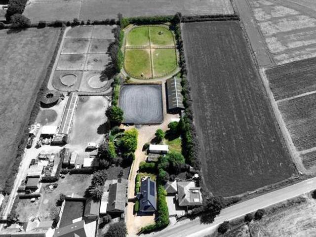 House for sale in Lyons, Greater London