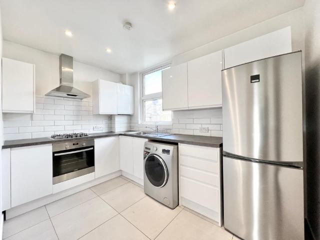 House for rent in Maida Hill, Greater London