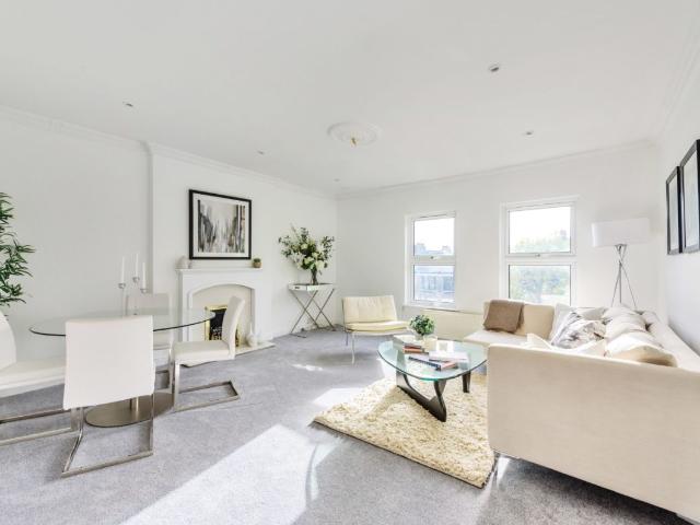 Apartment for rent in Kilburn, Greater London