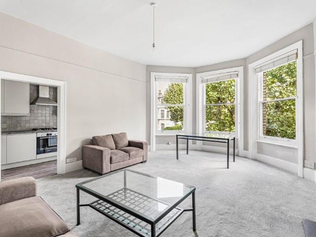 Apartment for rent in Kilburn, Greater London