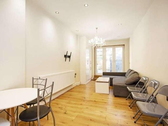 Apartment for rent in Kilburn, Isle Of Man