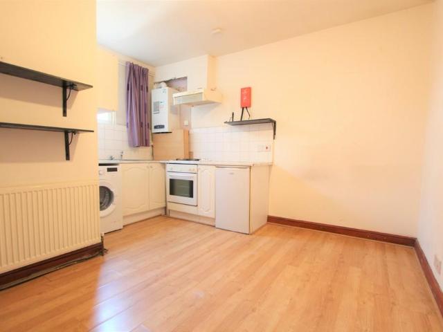 Apartment for rent in Lower Edmonton, Edmonton