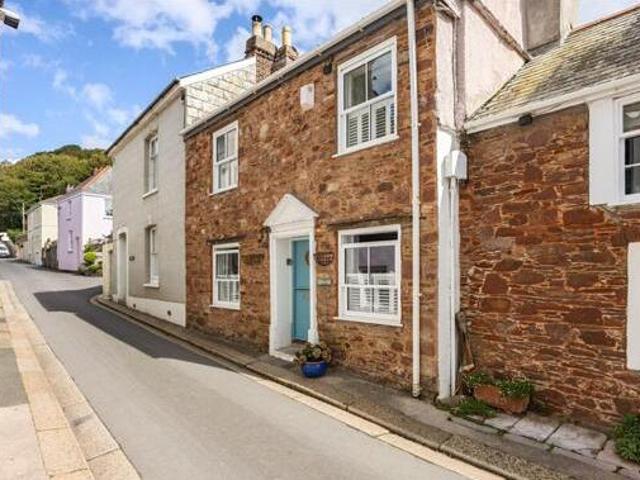 House for sale in Follaton, Strode