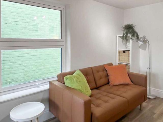 Room for rent in Watergate, Devon