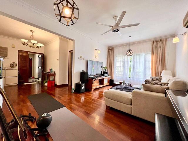 Townhouse for sale in Country Heights Damansara, Kuala Lumpur