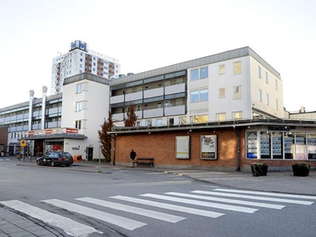 Lägenhet hyra i Fullersta, Huddinge