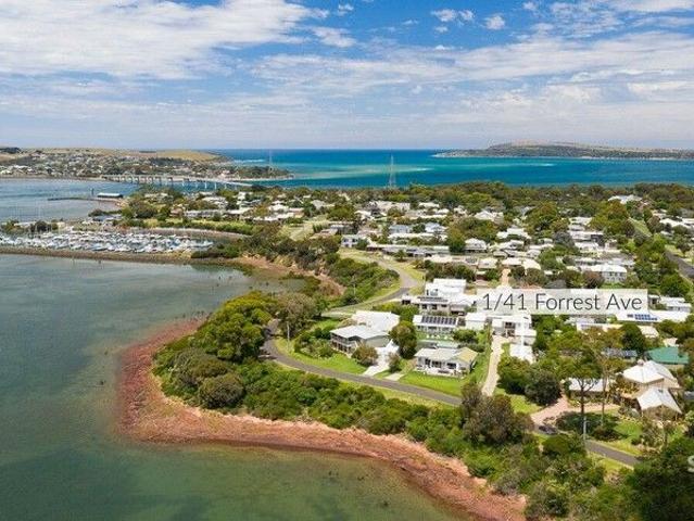 House for sale in Newhaven, Victoria