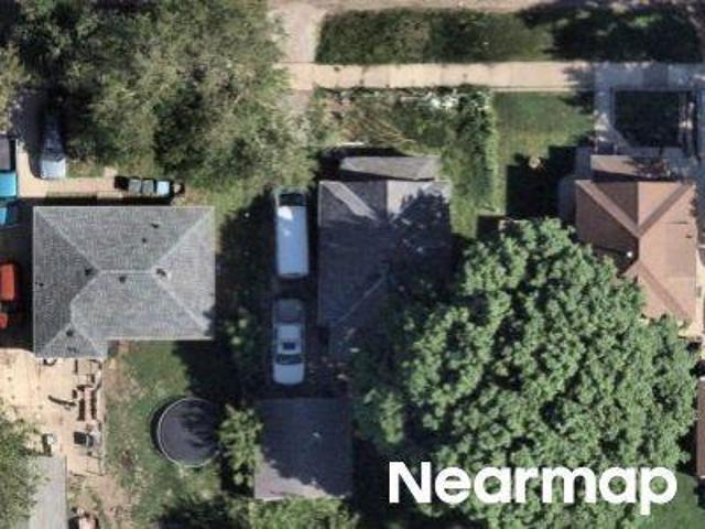 House for sale in Waterloo, Iowa