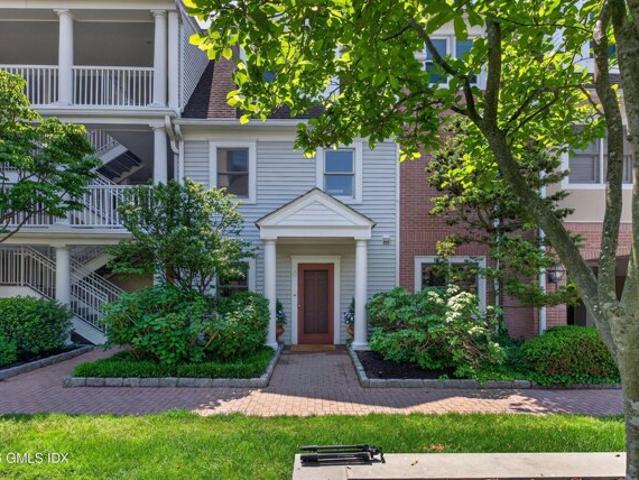 Condo for sale in Greenwich, Connecticut