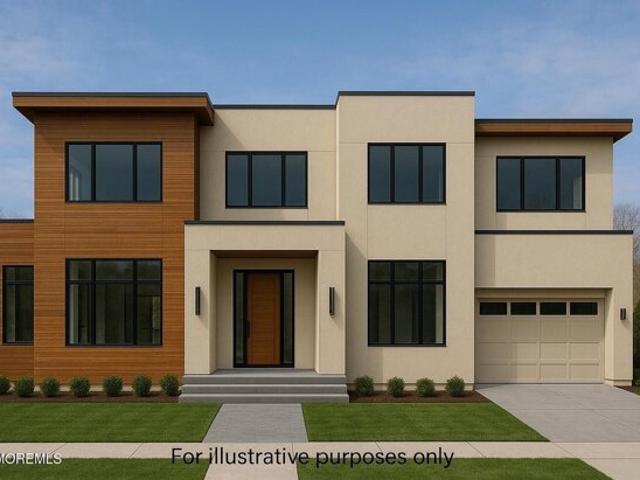 House for sale in Lakewood