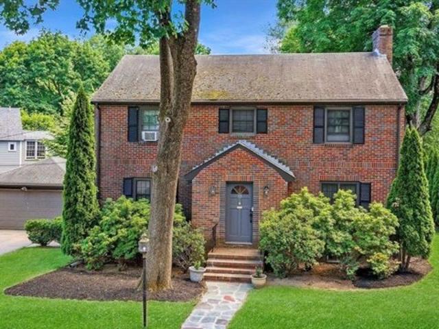 House for sale in Auburndale, Massachusetts