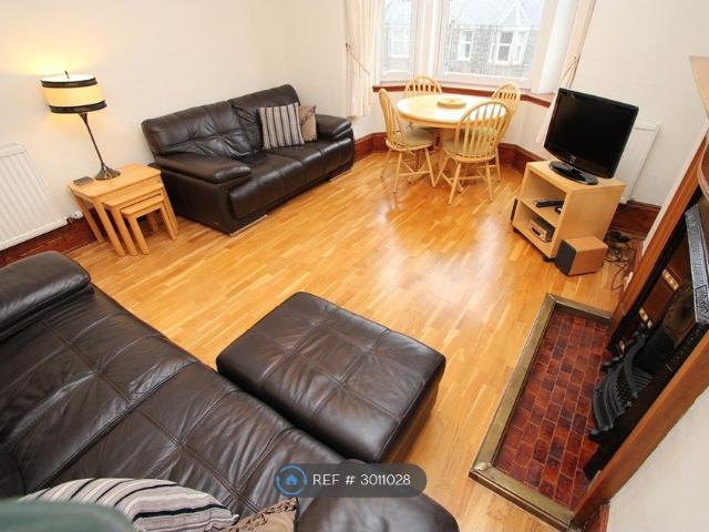 Apartment for rent in Ashley, Ballindoch