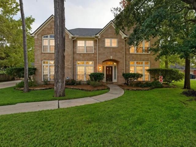 House for sale in Friendswood, Texas
