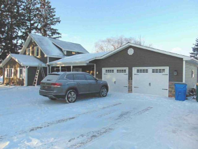 House for sale in Rock Creek, Minnesota