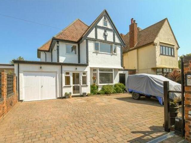 House for sale in Birkenhead