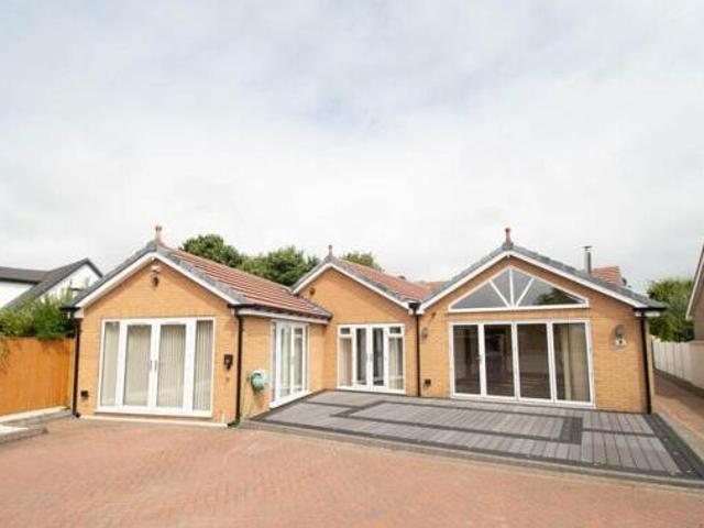 House for sale in Potters Corner, East Midlands