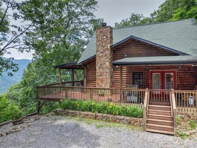 House for sale in Maggie Valley