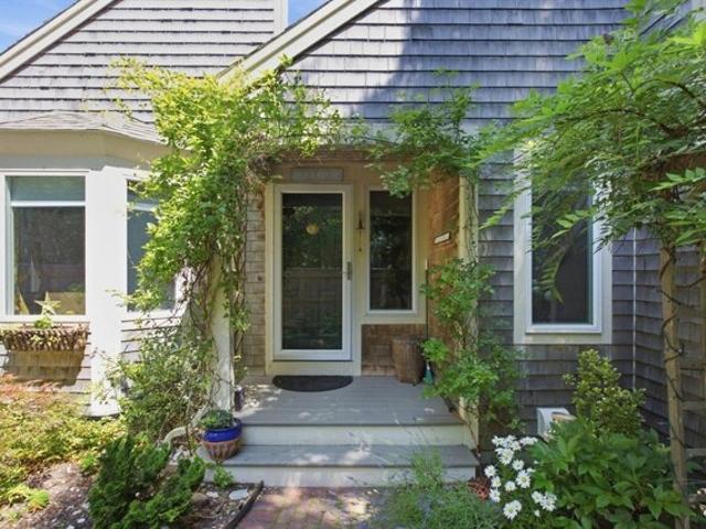 House for sale in South Yarmouth, Massachusetts