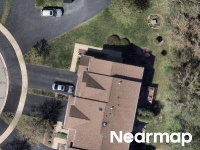 Condo for sale in Darien Condo for sale in Darien