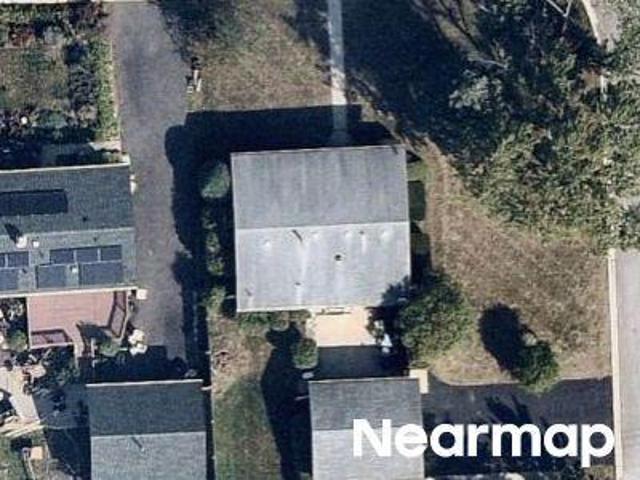 House for sale in Woodridge, Illinois