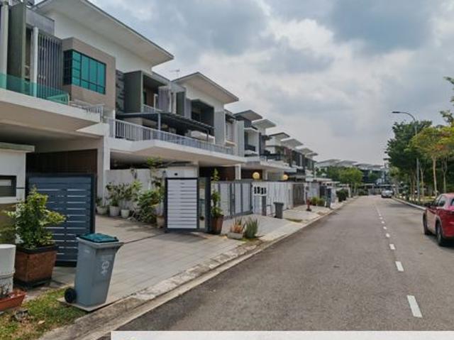 House for sale in Sendayan Village, Negeri Sembilan