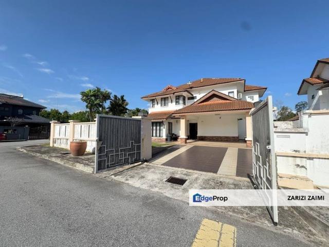 House for sale in Sendayan Village, Negeri Sembilan