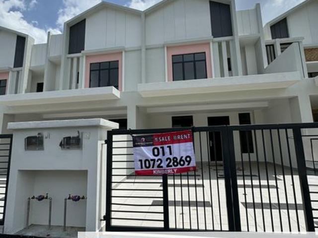House for rent in Sendayan Village, Negeri Sembilan