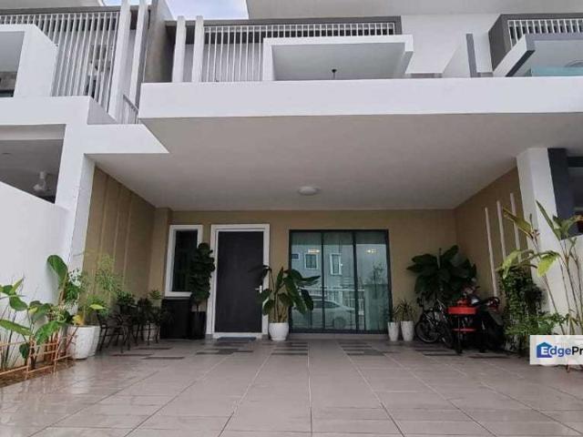 House for rent in Sendayan Village, Negeri Sembilan