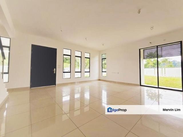 House for sale in Sendayan Village, Negeri Sembilan