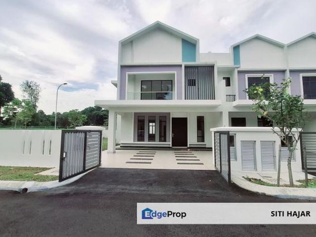 House for sale in Sendayan Village, Negeri Sembilan