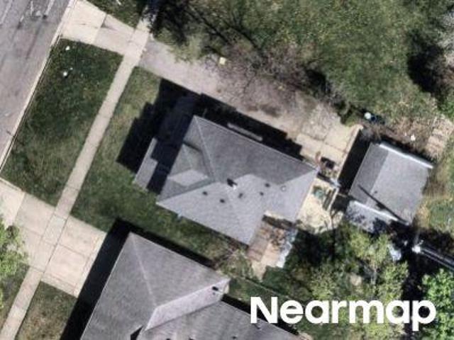House for sale in Flint, Genesee County