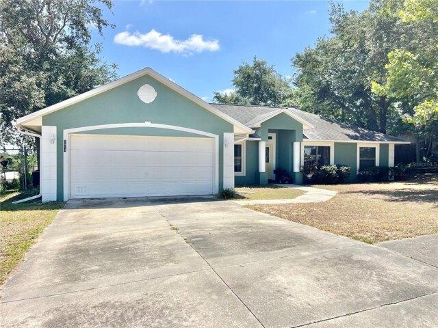 House for sale in Minneola