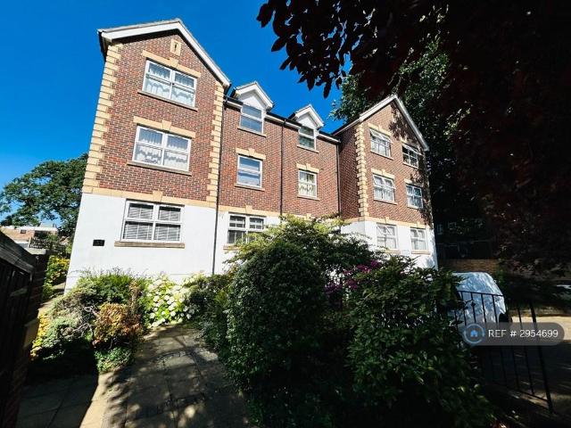 Apartment for rent in London Borough of Lewisham, Forest Hill