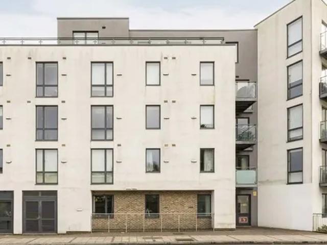 Apartment for rent in London Borough of Lewisham, Forest Hill