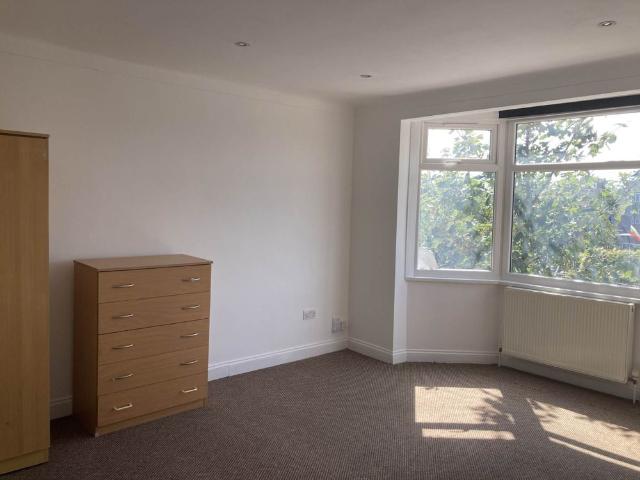House for rent in Maryland, Greater London