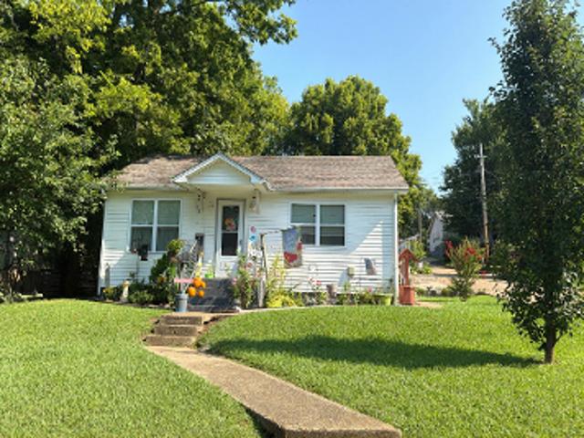 House for sale in Poplar Bluff, Missouri