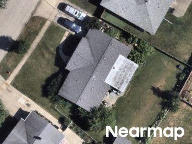 House for sale in Elk Grove Village, Illinois