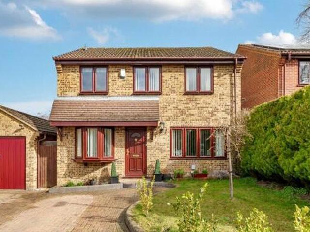 House for sale in Bracknell