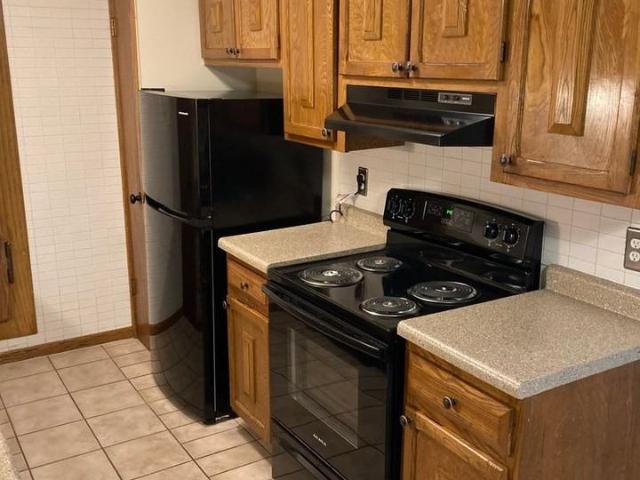 Apartment for rent in Hales Corners, Wisconsin