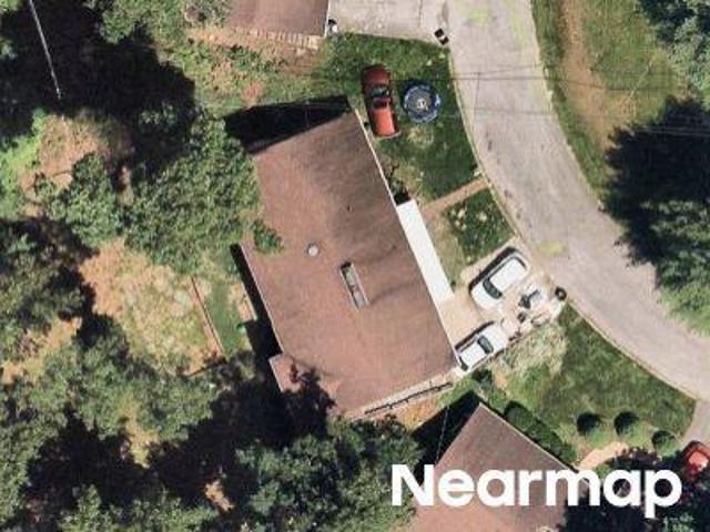 House for sale in Huntington