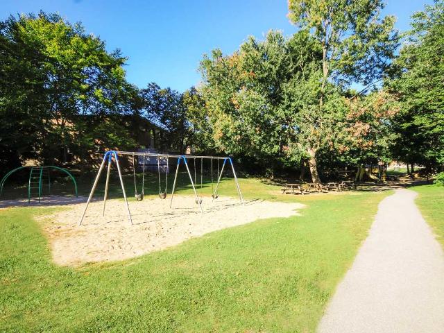 Apartment for rent in Mulhurst Bay, Ontario
