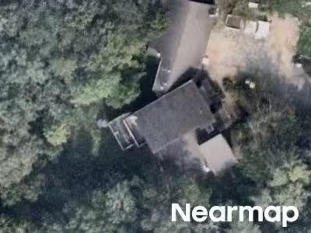 House for sale in Lakeville