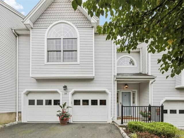 Condo for sale in Nyack