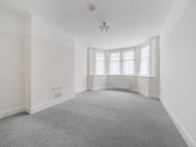 Apartment for rent in Upper Walthamstow, Greater London