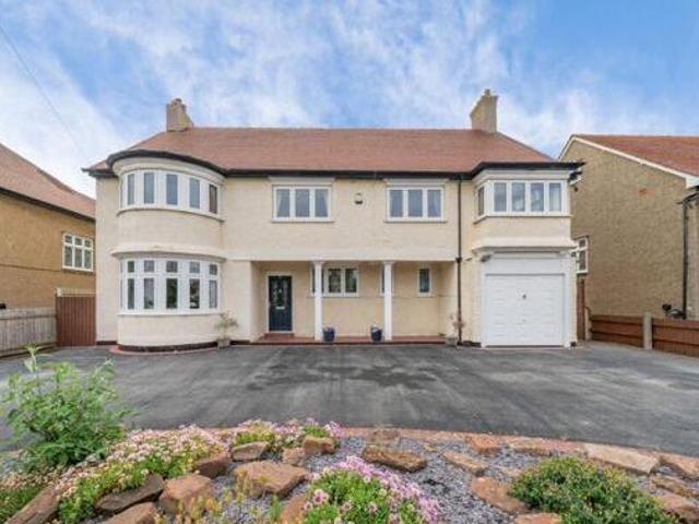 House for sale in Birkenhead, Liverpool City Region