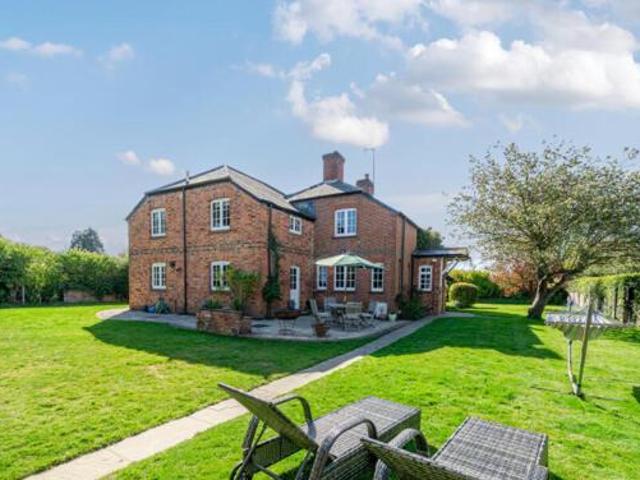 House for sale in Wokingham, England