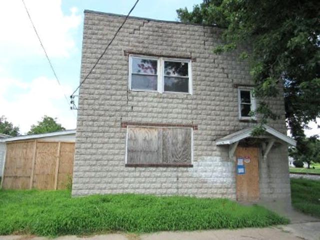 House for sale in Hartford, Illinois