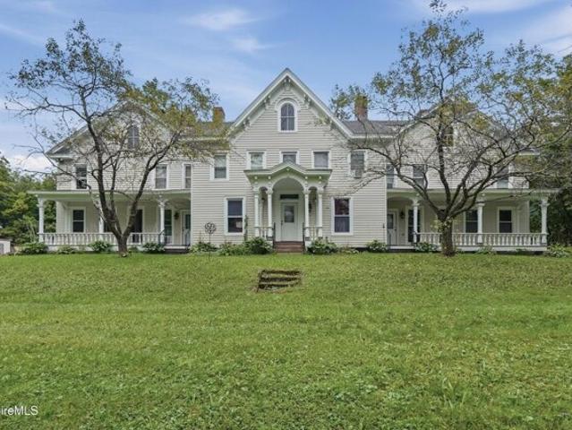 House for sale in East Lee, Lee